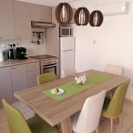 Paradise Townhouse A3 Apartment Peyia