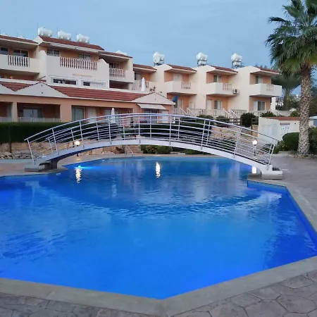 Paradise Townhouse A3 Daire Peyia